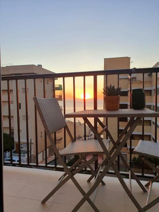 Marbella Sea View Apartament อาเรนาเลส เดล ซอล ภายนอก รูปภาพ